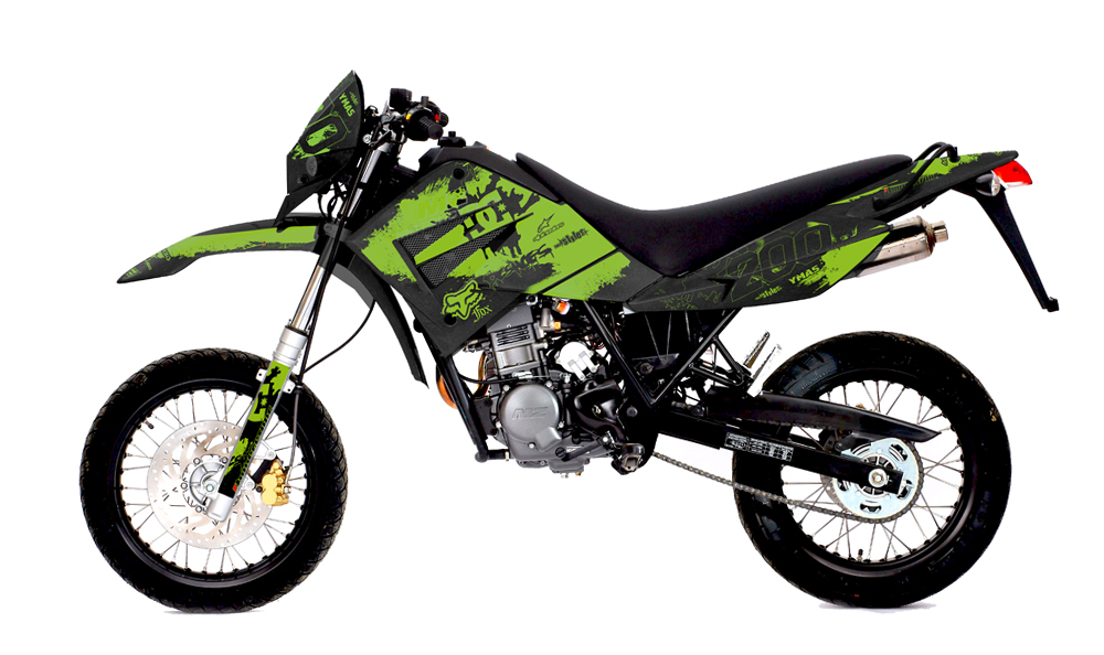 MZ 125 Klassiker mit neuem Grafik Set